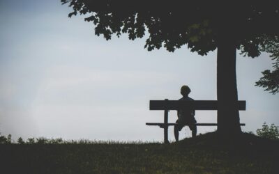 Dépendance affective, peur de la solitude : comment l’EMDR ou l’hypnose peuvent aider
